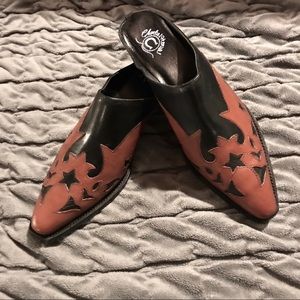 Charlie Horse One Lucchesse Clogs! Brand New.
